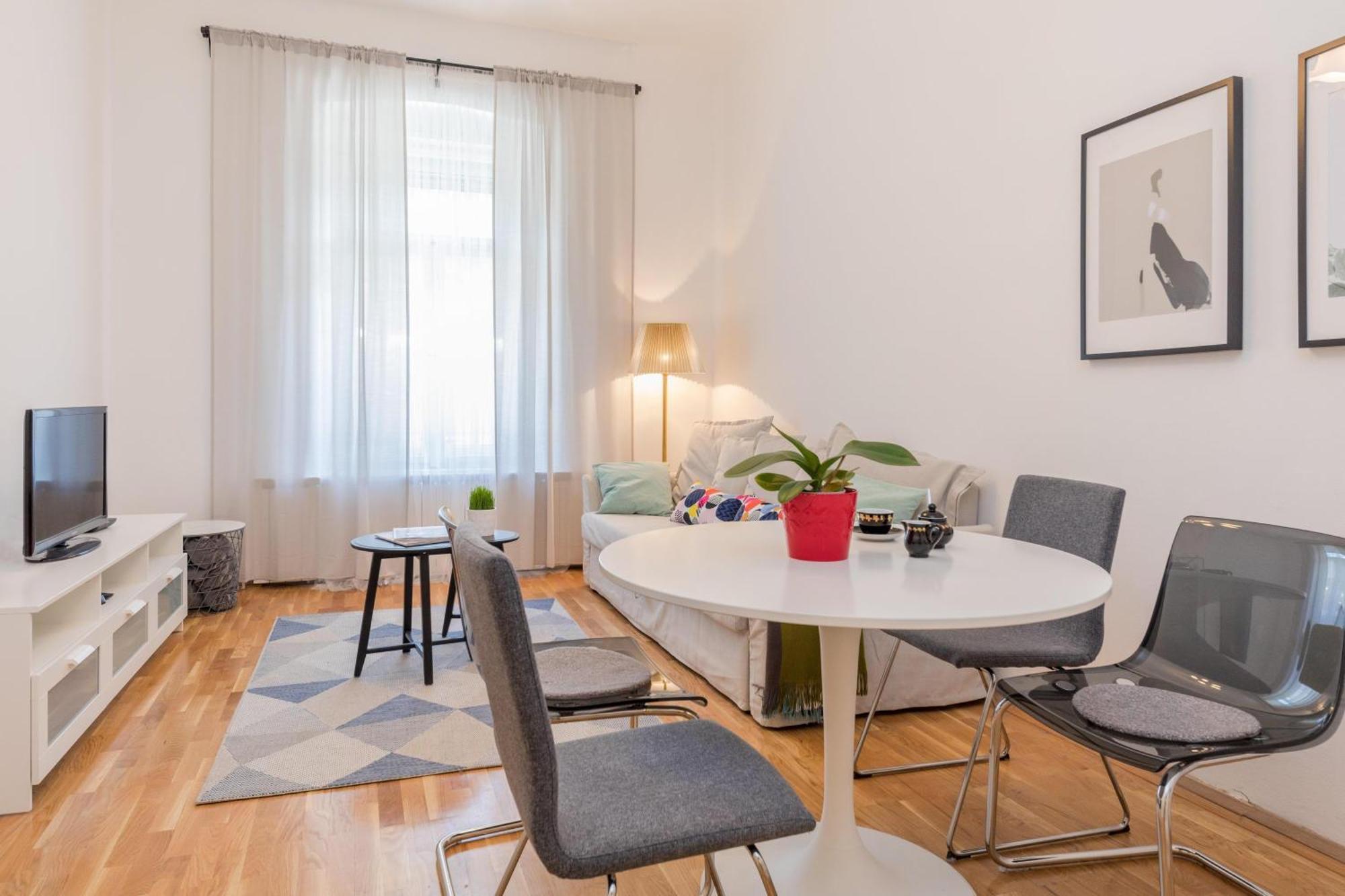 Papillon Apartment Zagreb Bagian luar foto